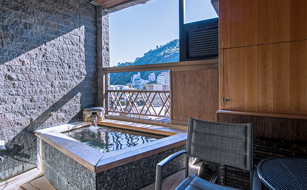 天然温泉 露天風呂付和室